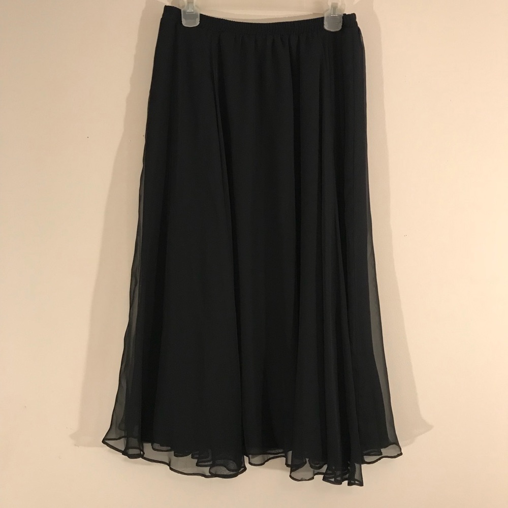 Swing skirt